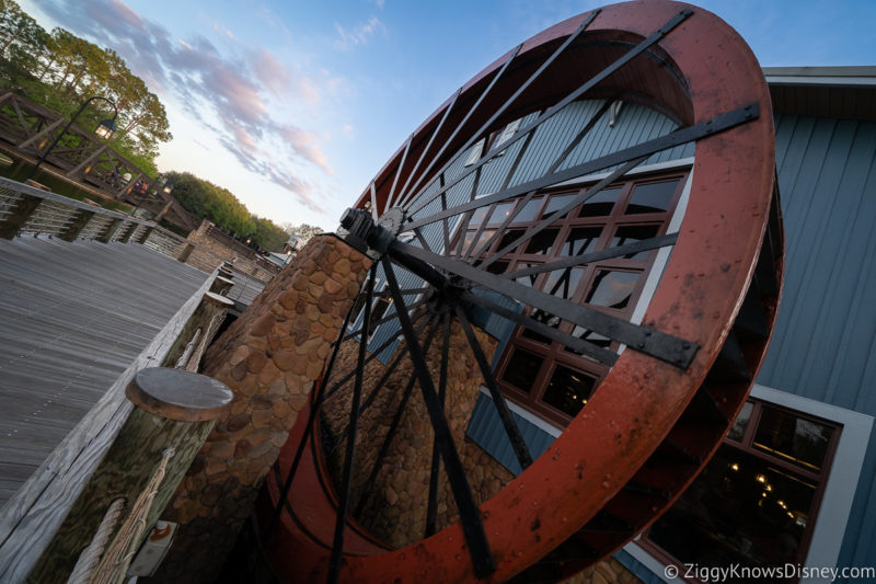 Big water wheel at Disney's Port Orleans Riverside Resort