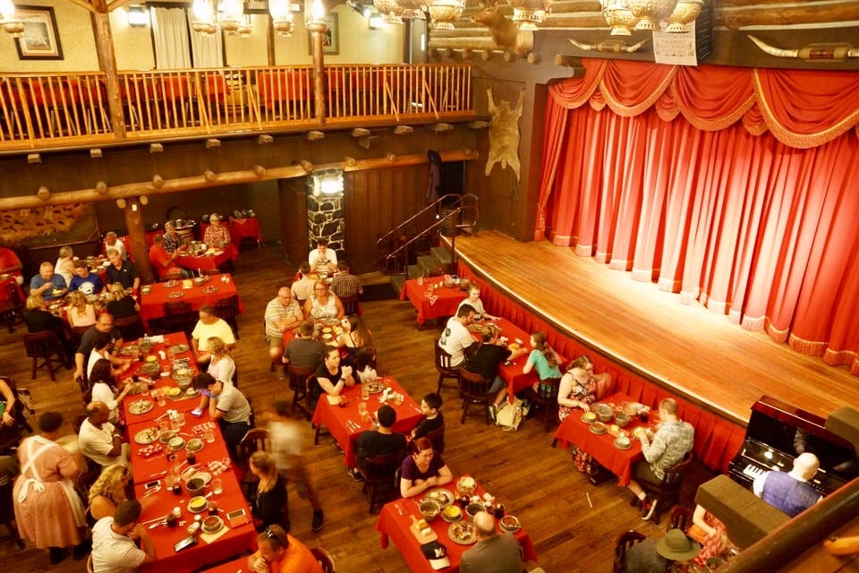 Hoop Dee Doo Seating Chart