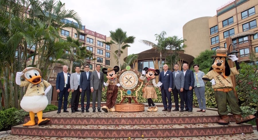 Disney Explorers Lodge Opening Hong Kong Disneyland Ziggy - 