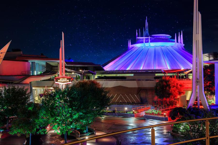 space mountain disneyland cars