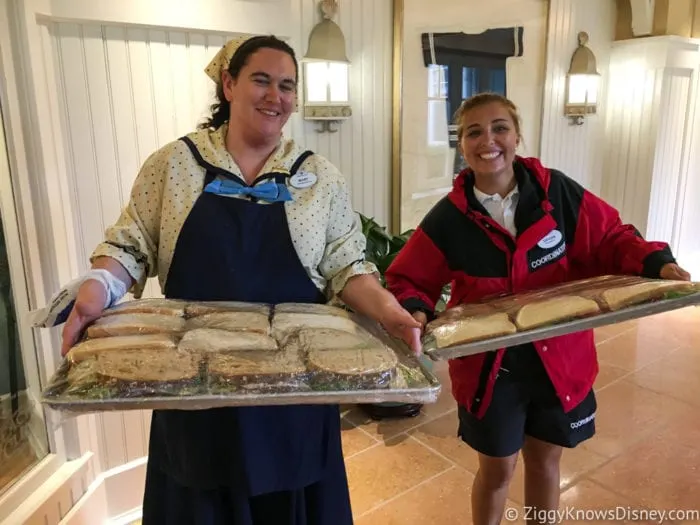 Hurricane Irma in Walt Disney World beach club cast members with sandwiches
