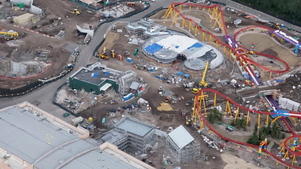 Toy Story Land Construction Update October 2017 | Ziggy Knows Disney