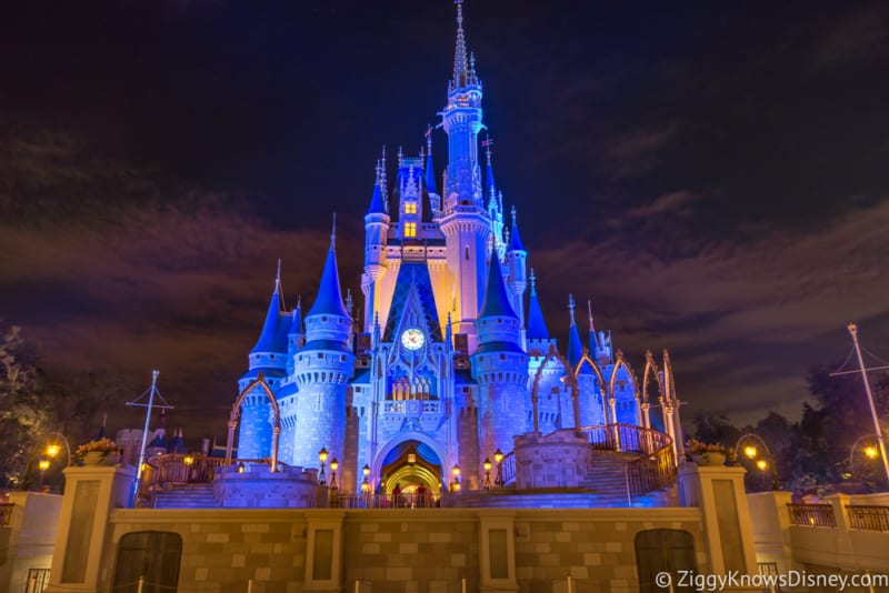 Annual Passholder Room Rate Discounts For 2018 Holiday Season