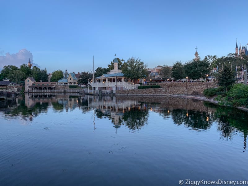 Liberty Square Riverboat Refurbishment Extended through December 2018 Disney's Magic Kingdom