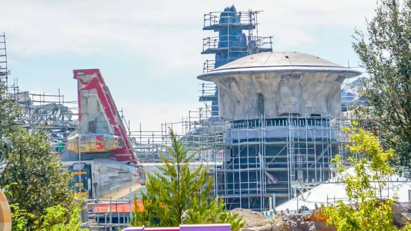 Star Wars Galaxy's Edge Construction Update October 2018 turret theming