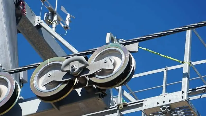 Disney Skyliner Gondola Construction Update December 2018 cable