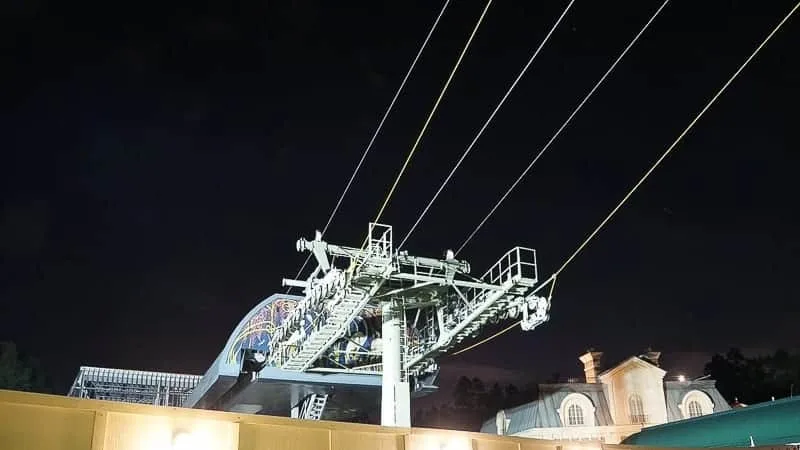 Disney Skyliner Gondola Construction Update December 2018 epcot station