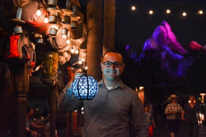 New PhotoPass prop shots night