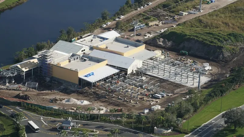 Disney Skyliner Gondola Construction Update January 2019 Caribbean Beach station