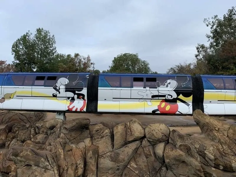 Mickey Mouse Monorail Disneyland 