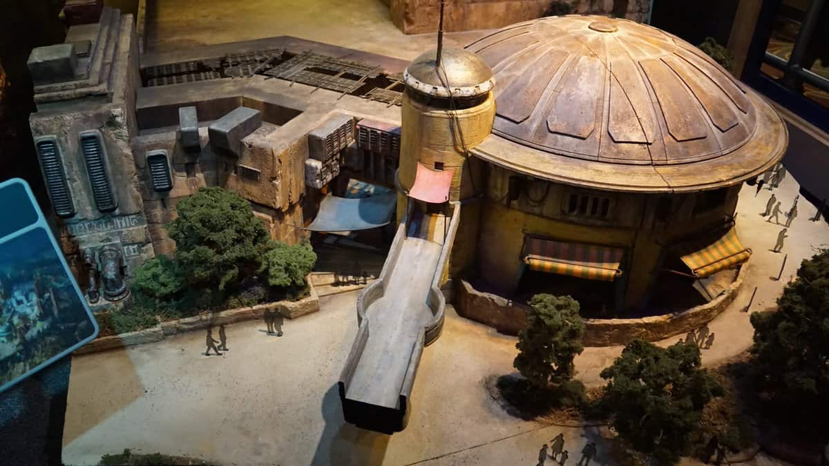 Galaxy's Edge Update February 2019 Black Spire Outpost building model