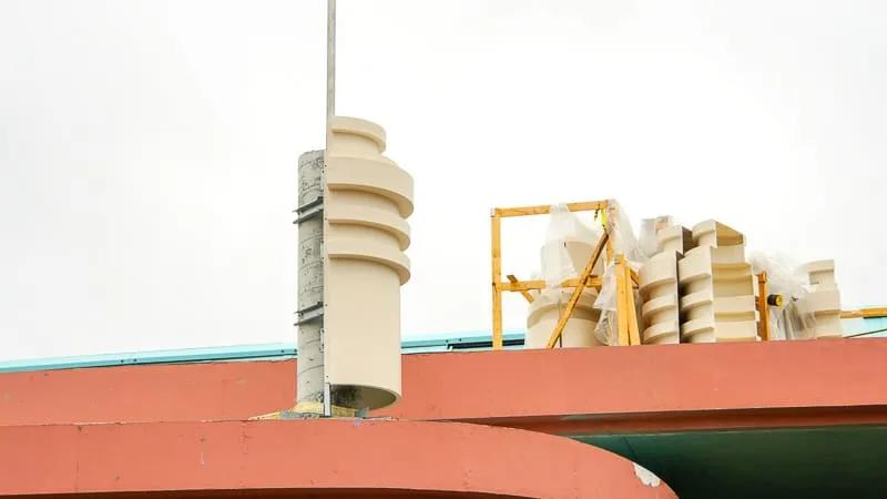 Disney Skyliner Gondola construction update March 2019 detailing on top of Hollywood Studios station