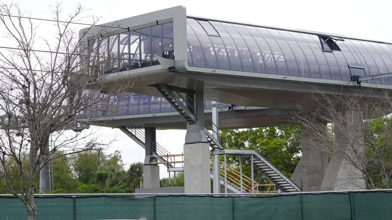 Disney Skyliner Gondola construction update March 2019 metal stairs on turn station