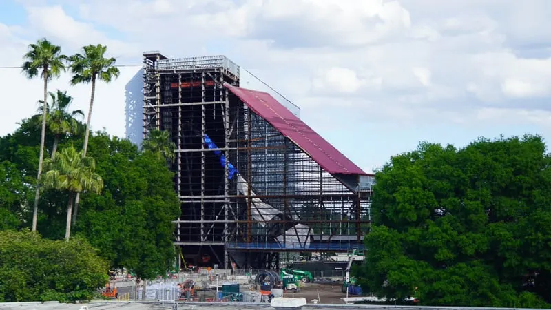 Guardians of the Galaxy Coaster Epcot Update April 2019 Track incline