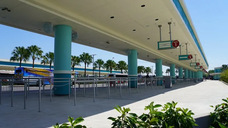 Hollywood Studios Parking Lot construction update March 2019 bus station