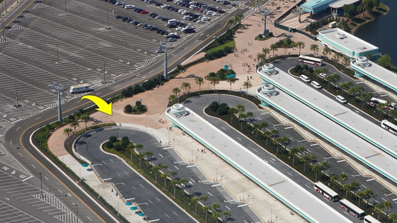 Hollywood Studios Parking Lot construction update March 2019 bus loop curb