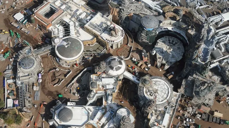 Star Wars Galaxy's Edge construction update March 2019 Millennium Falcon Finished