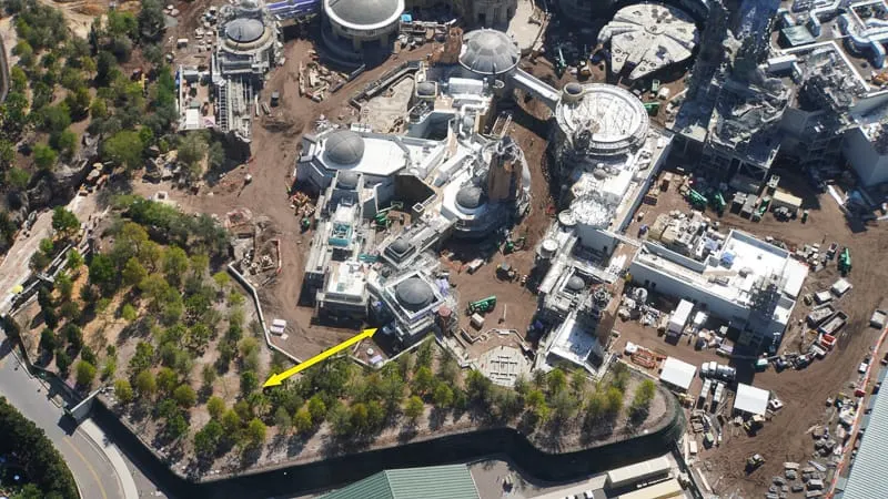 Star Wars Galaxy's Edge Construction Update March no third entrance in wow