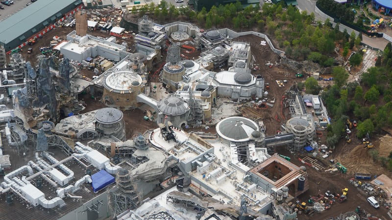 Star Wars Galaxy's Edge Construction Update April 2019 aerial Black Spire Outpost