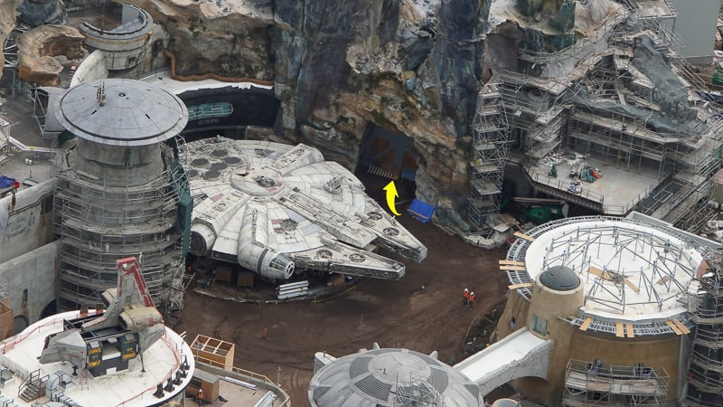 Star Wars Galaxy's Edge Construction Update April 2019 door by Millennium Falcon