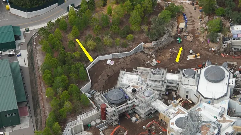 Star Wars Galaxy's Edge Construction Update April 2019 alternate entrances
