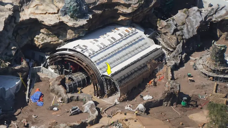 Star Wars Galaxy's Edge Construction Updates May 2019 Rise of the Resistance plants