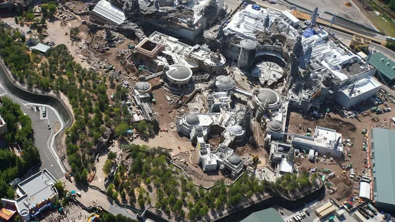 Star Wars Galaxy's Edge Construction Updates May 2019 Black Spire Outpost