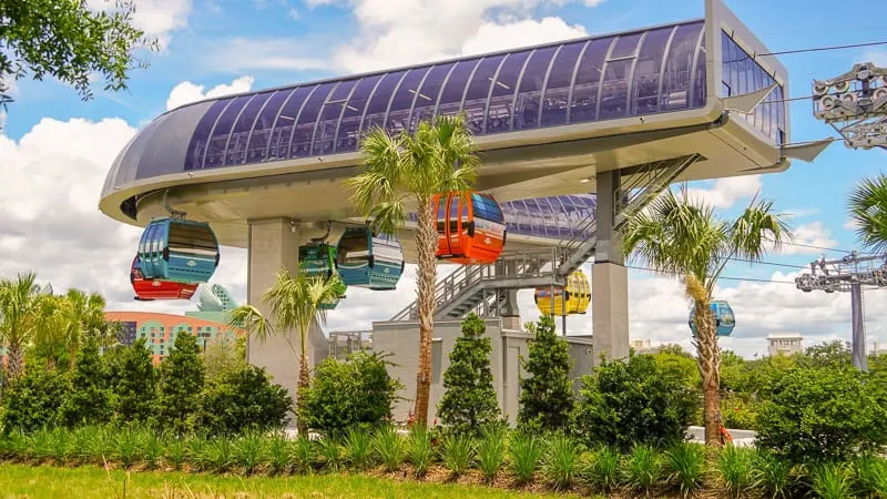 Disney Skyliner Gondola Construction Updates June turn station