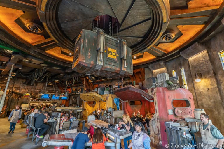 Docking Bay 7 Food and Cargo - Menu, Review | Star Wars Galaxy's Edge