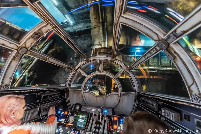 Millennium Falcon Smuggler's Run Cockpit window