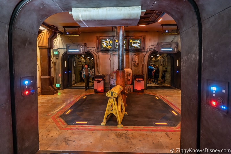 going into Hondo in Millennium Falcon Smuggler's Run Ride