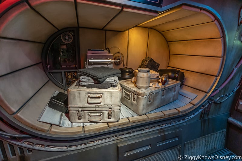 gear in holding area of Millennium Falcon Smuggler's Run