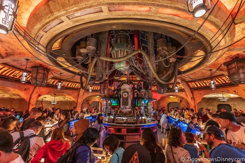 Oga's Cantina Inside