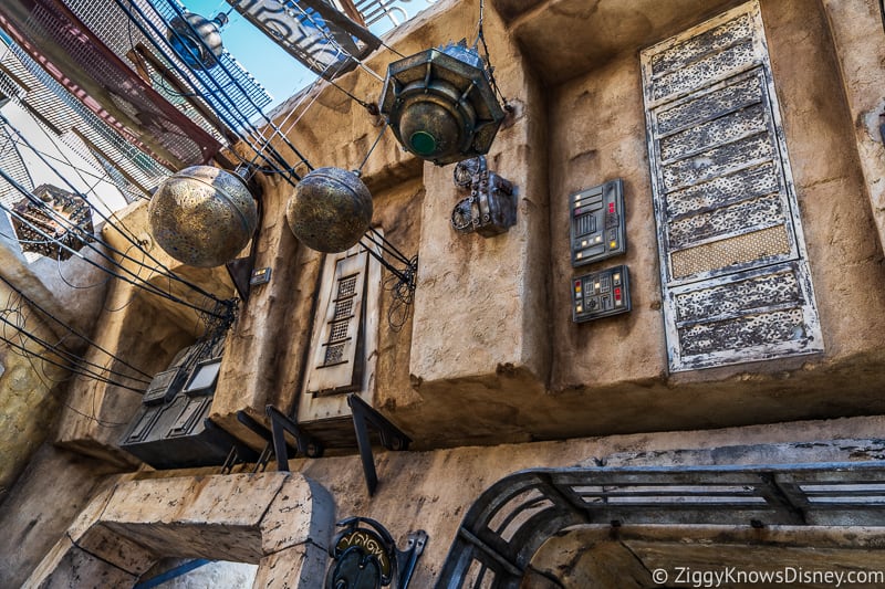 Star Wars Galaxy's Edge Full Walkthrough Disneyland 