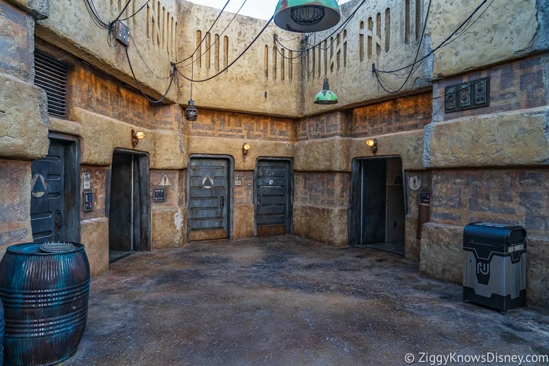 Star Wars Galaxy's Edge restrooms