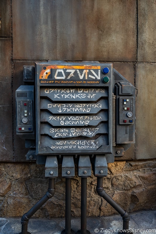 Star Wars Galaxy's Edge electrical circuits