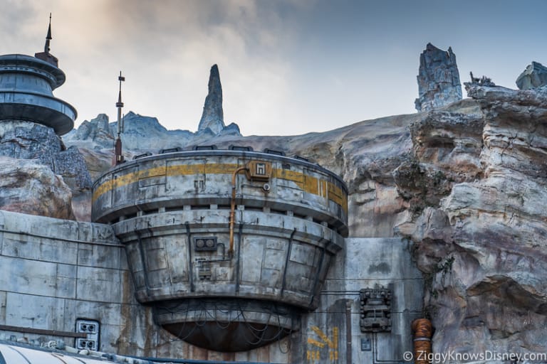 PHOTOS: Star Wars Galaxy's Edge Full Walkthrough in Disneyland