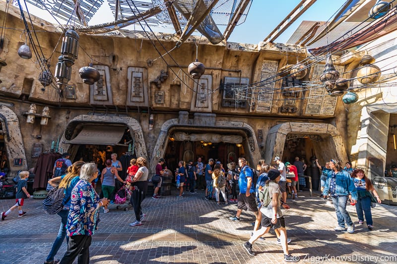 Star Wars Galaxy's Edge Full Walkthrough Disneyland 