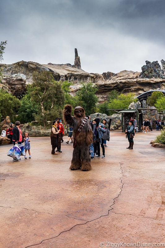 Star Wars Galaxy's Edge Full Walkthrough Disneyland 