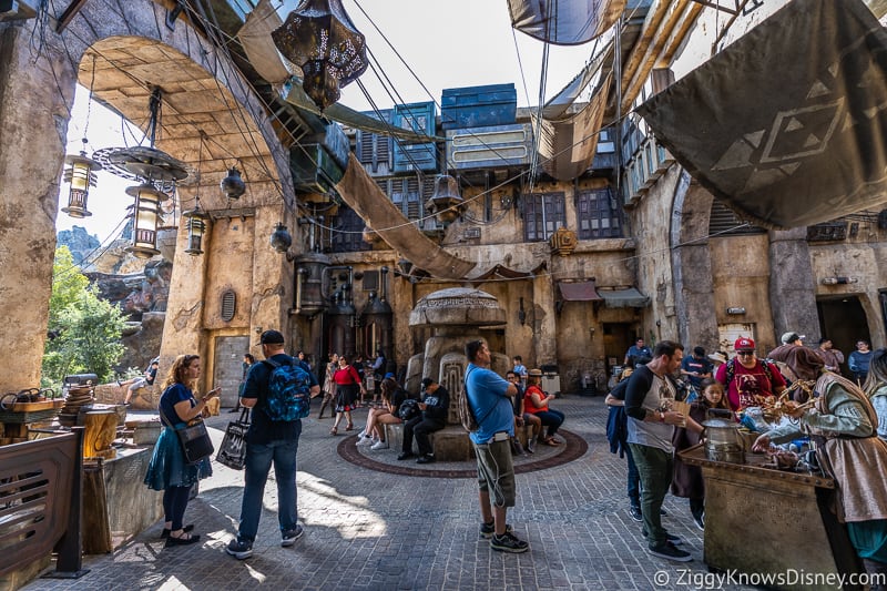 Star Wars Galaxy's Edge Full Walkthrough Disneyland 