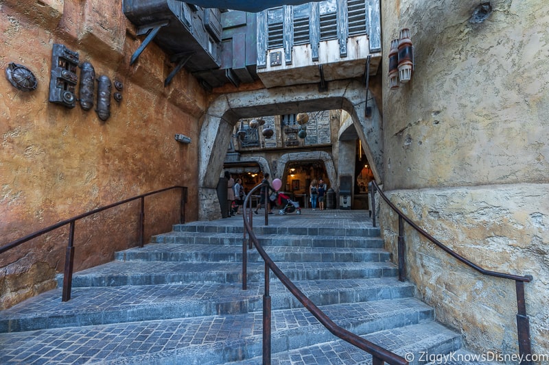 Star Wars Galaxy's Edge Full Walkthrough Disneyland 