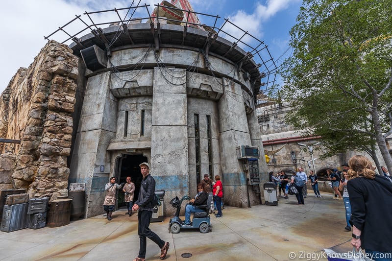 Star Wars Galaxy's Edge Full Walkthrough Disneyland 