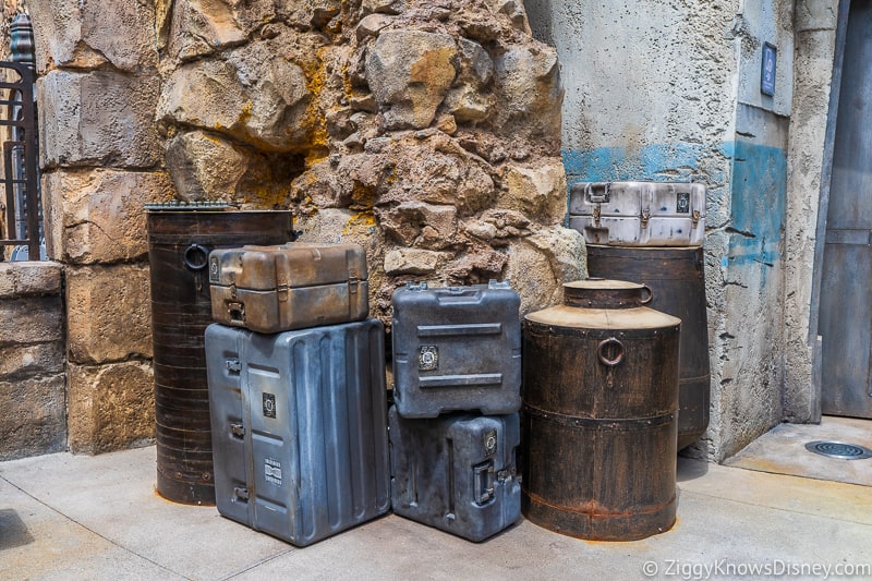 Star Wars Galaxy's Edge Full Walkthrough Disneyland 