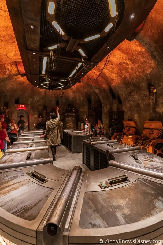 Inside Savi's Workshop Star Wars Galaxy's Edge Disneyland 