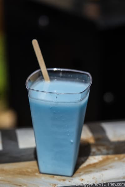 glass of Alcoholic Blue milk Star Wars Galaxy's Edge