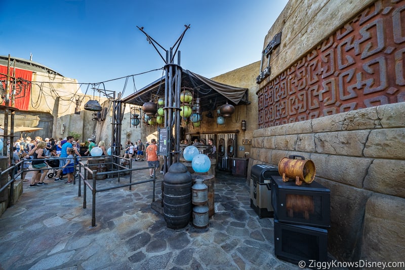 Milk Stand queue Disney