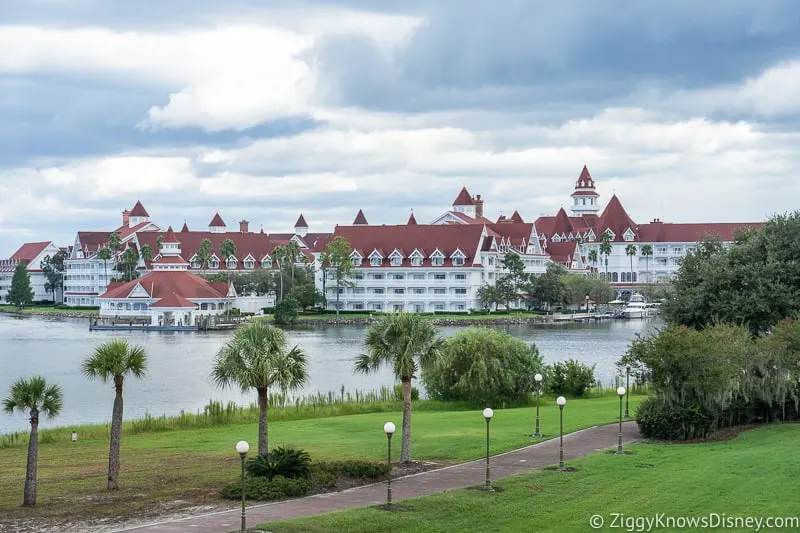 walkway in front of the Grand Floridian Resort