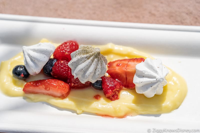 deconstructed pavlova Australia Epcot Food and Wine Festival 2019