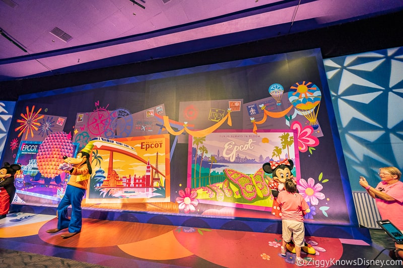 New Character Spot Epcot Goofy and Minnie