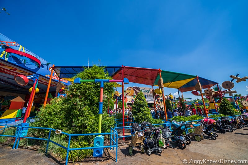 New Slinky Dog Dash Shade Structure 